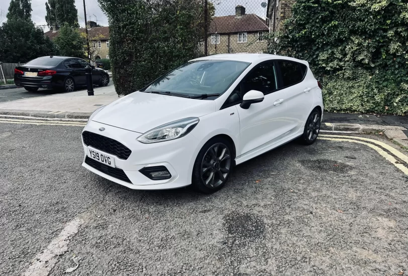 Ford Fiesta ST Line in white colour standing on the ground